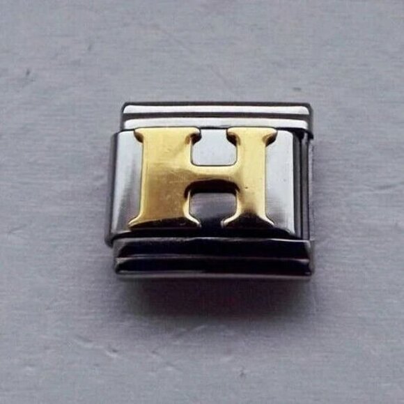 Raised gold enamel letter H 9mm stainless steel italian charm bracelet link new - Picture 1 of 2